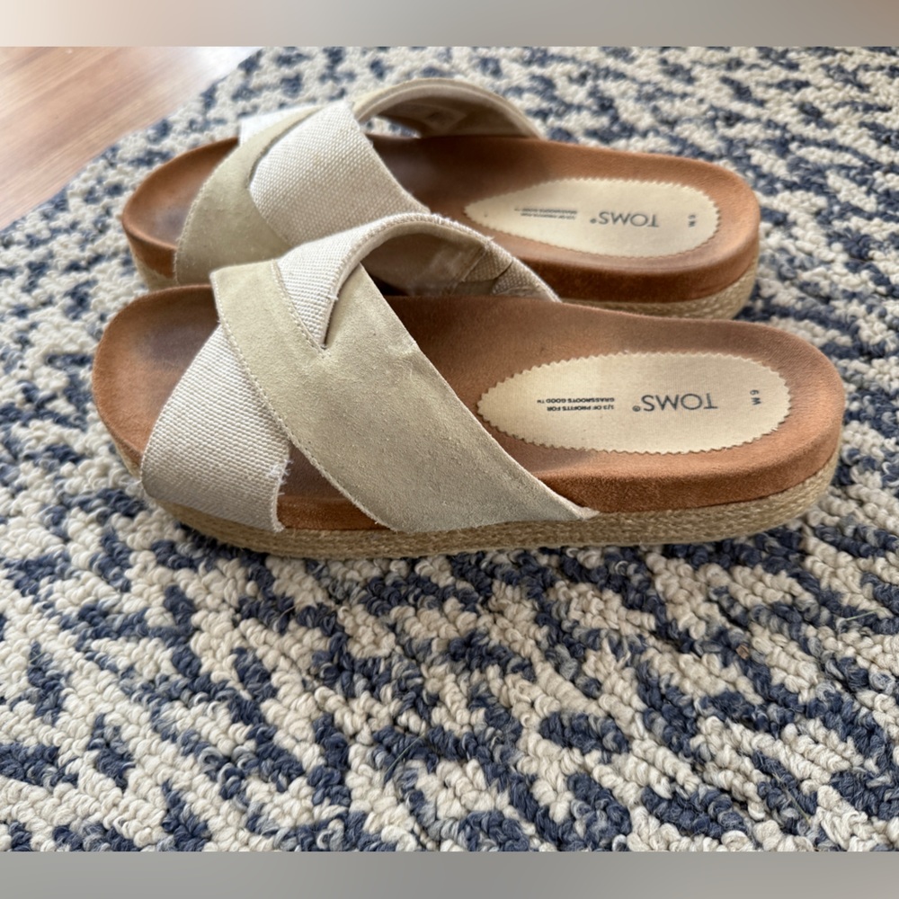 TOMS Women's Cream Espadrille Slides